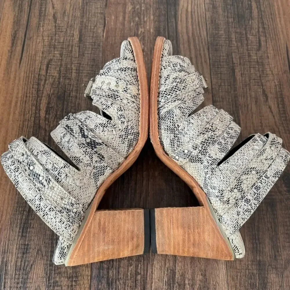 Freebird Caitlyn Leather Chunky Heeled Sandal Snake Embossed Size 9 Black White